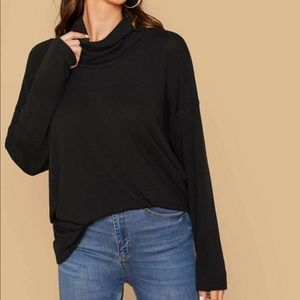 3/$25 ⭐️ basic black oversized turtleneck sweater